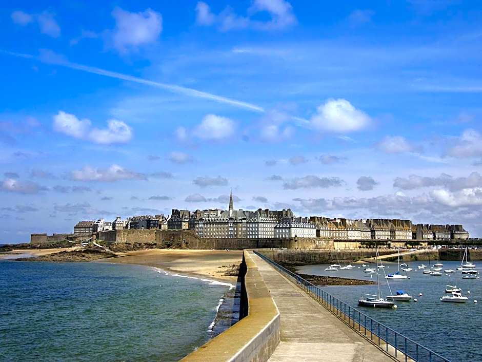 ibis Saint-Malo Madeleine