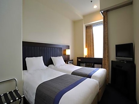 Economy Twin Room