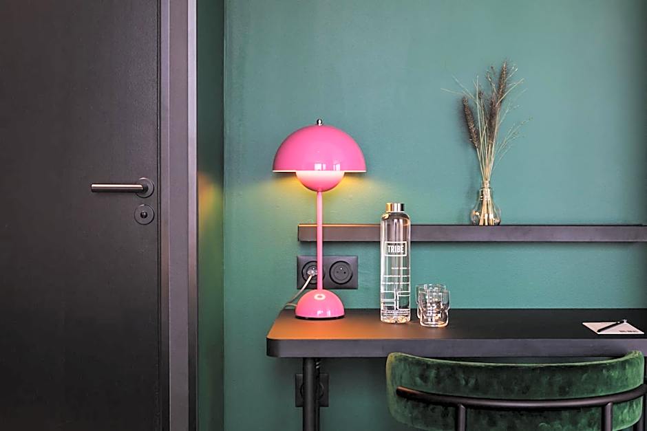 TRIBE Lyon Croix Rousse