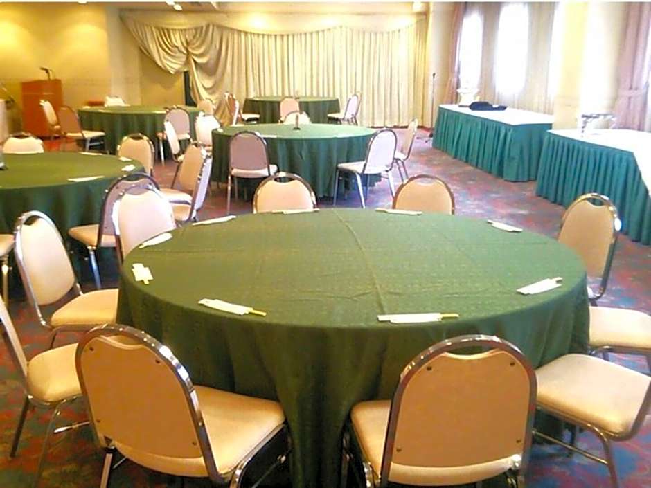 Sunwest Hotel Sasebo