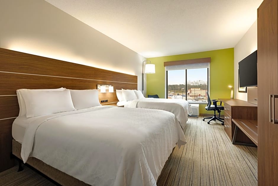 Holiday Inn Express Hotel & Suites Opelika Auburn