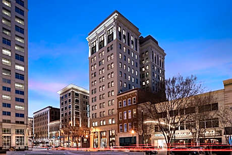 Glass Light Hotel & Gallery, Autograph Collection