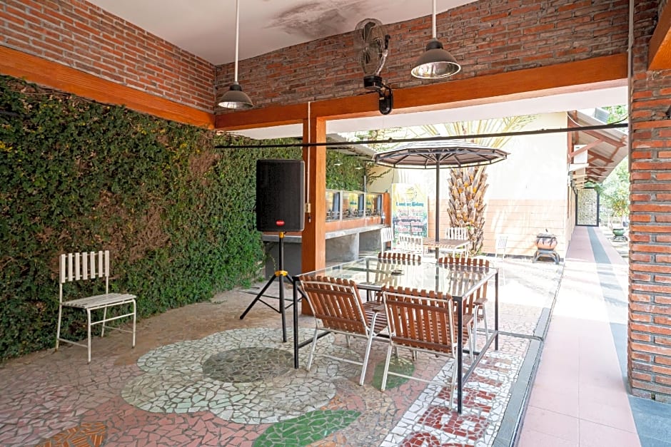 RedDoorz @ Panglima Sudirman Madiun