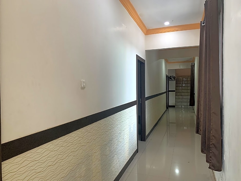 Hotel O Penginapan Laota Syariah Near Rumah Sakit Islam Faisal Makassar