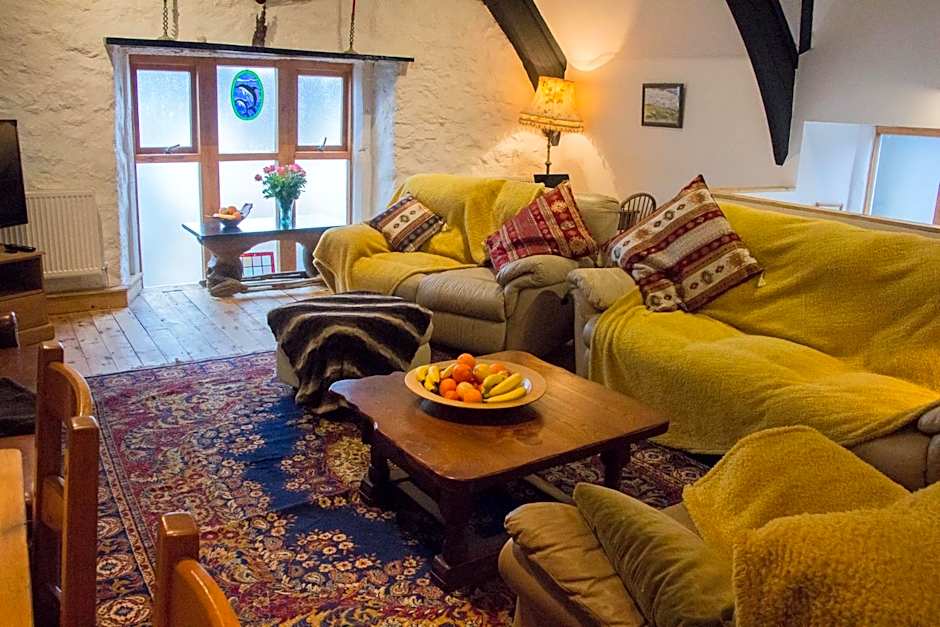 James John Hamilton House and backpacker hostel