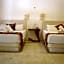 Casa Iguana Holbox - Beachfront Hotel
