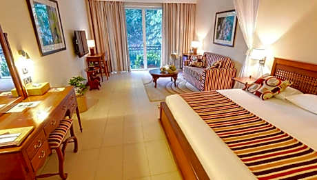 King Room with Lake View