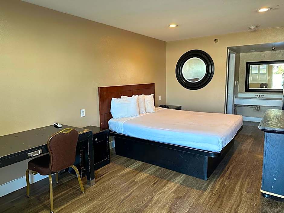 Dixie Orange County Hotel