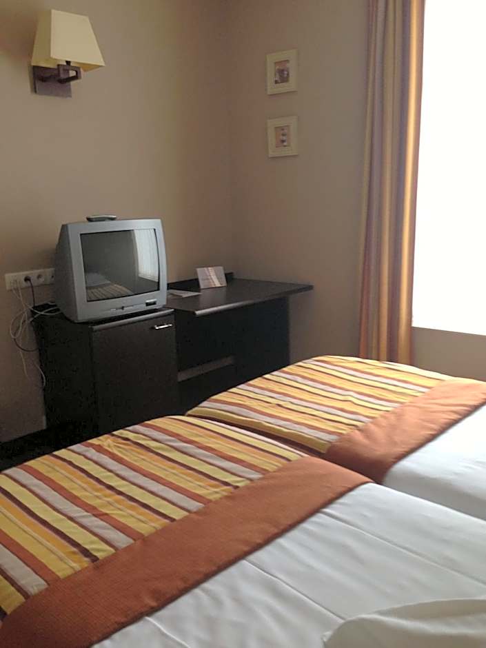 Hotel Giorgi et logements insolites-jacuzzi privé