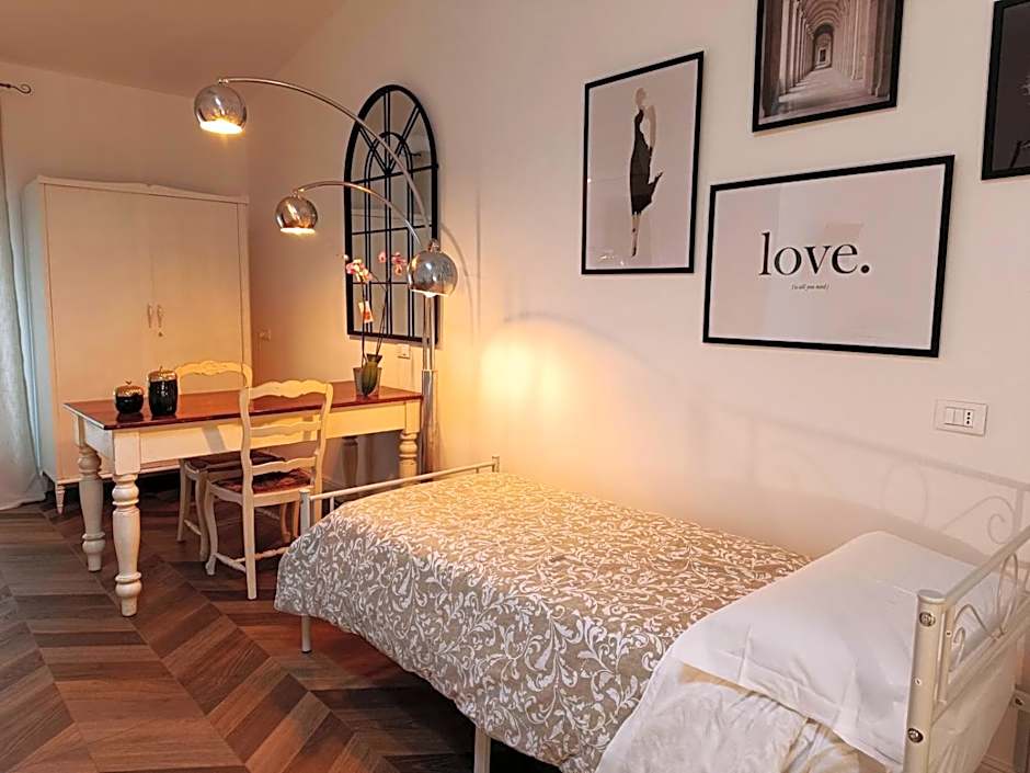 Garda Relais Antica Romelia