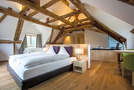 Panoramic Deluxe Room