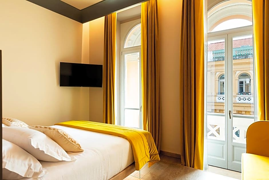 Amadomus Luxury Suites