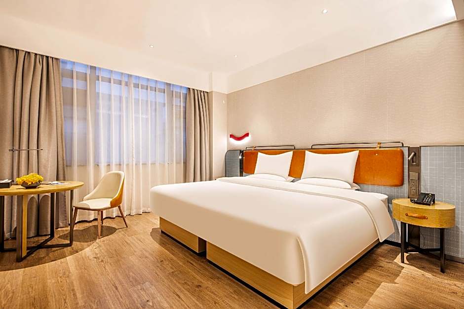 Echarm Hotel Luoyang Yiyang