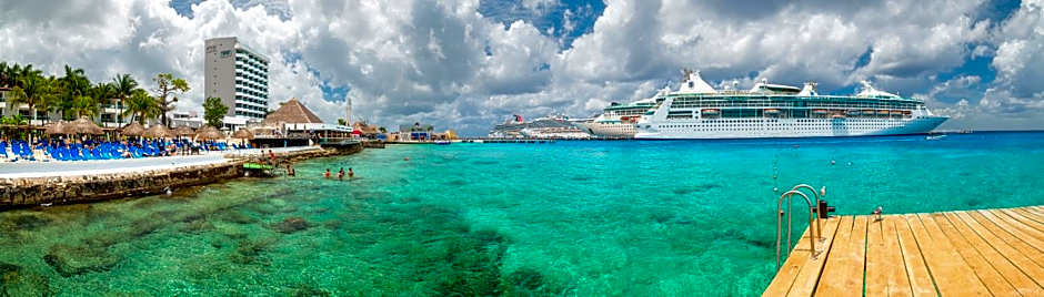 El Cid La Ceiba Beach Hotel