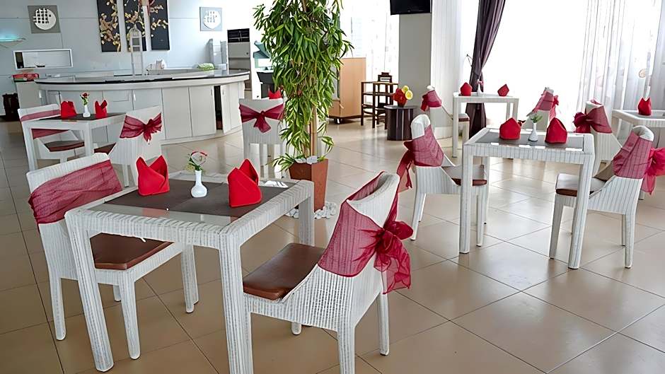 Lion Hotel & Plaza Manado