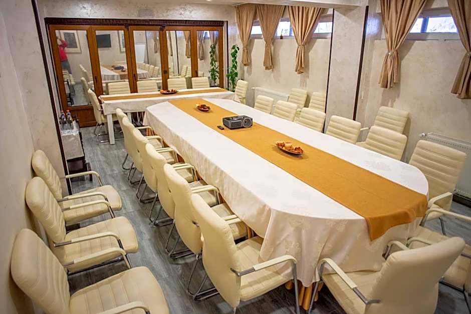 Hotel Marea Neagra Sinaia