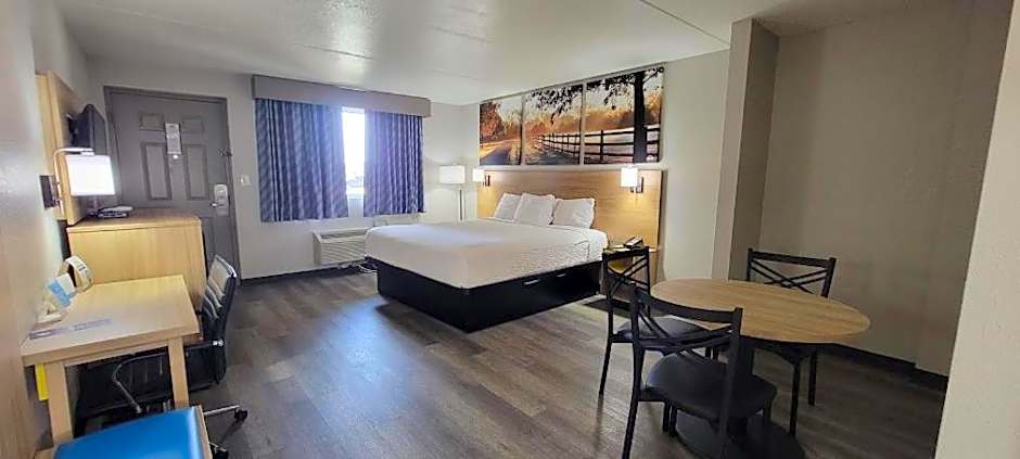 Days Inn by Wyndham Conway