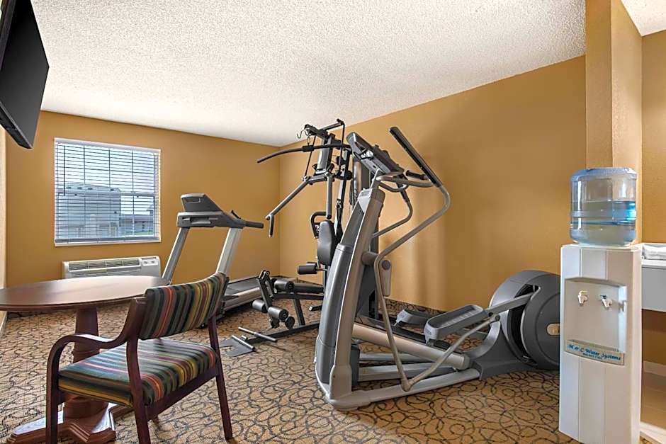 Quality Inn & Suites Manistique