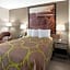 Super 8 by Wyndham Summersville