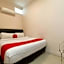 RedDoorz @ Fella Homestay Medan