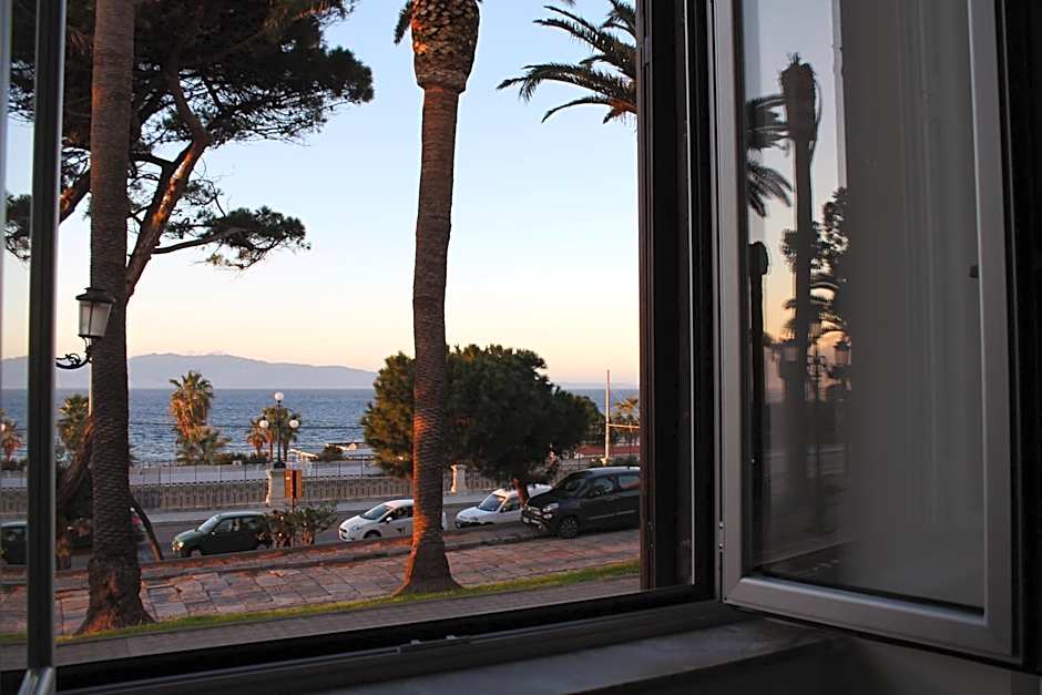 Le Mirage boutique II