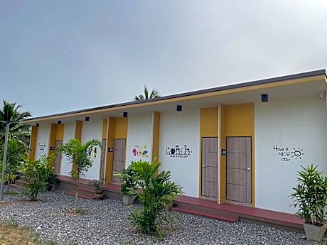 Basic Twin Room