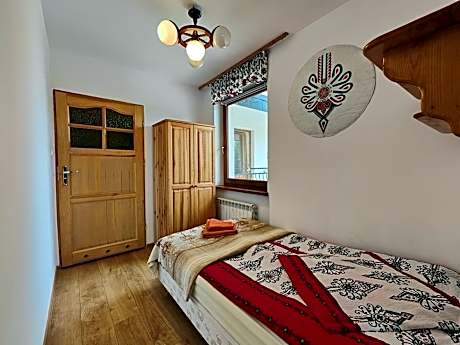 Family Room with Mountain View