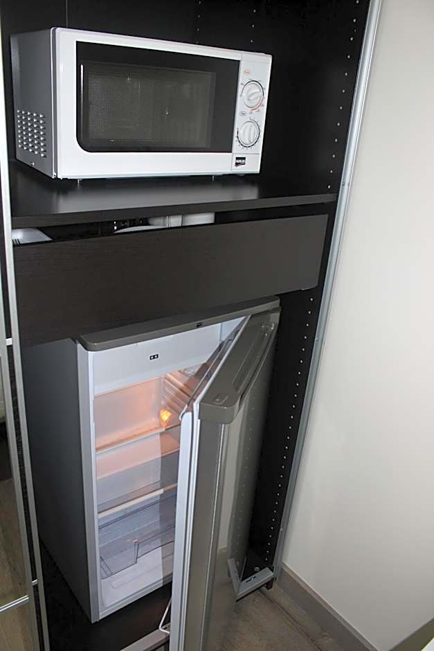 Europa House Village