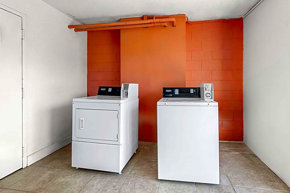 Americas Best Value Inn Hamilton