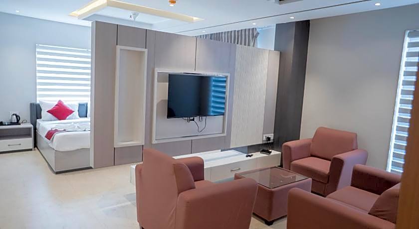 HOTEL RAMKRISHNA PALACE