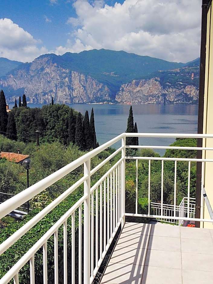 Hotel Roma Aparthotel