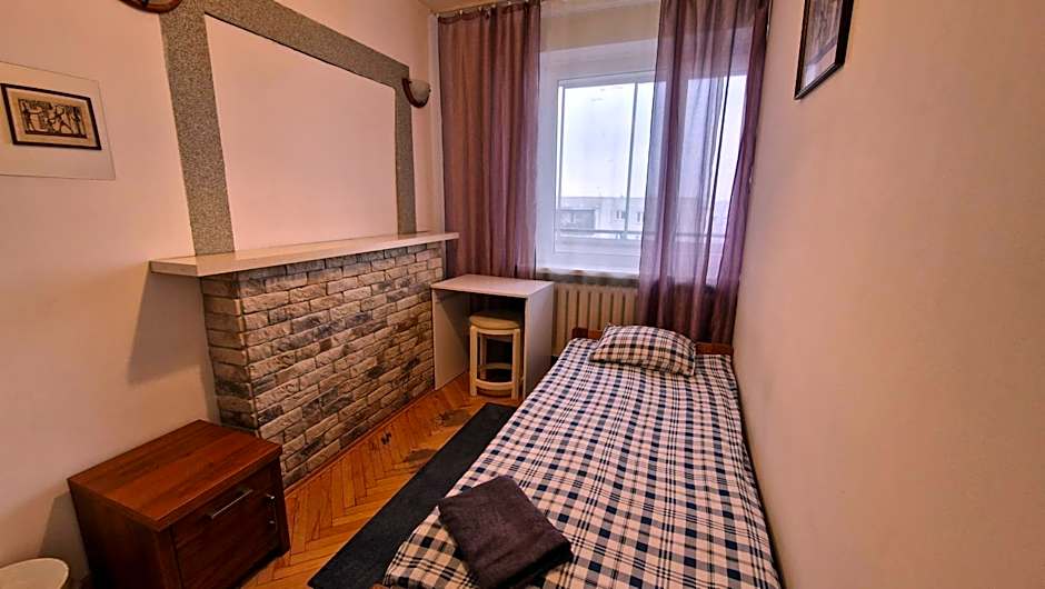 Niebieski Meander Pokoje blisko metra