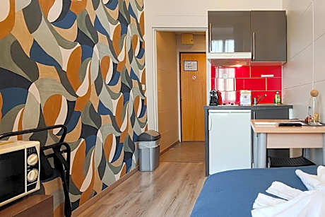 Economic Single Studio