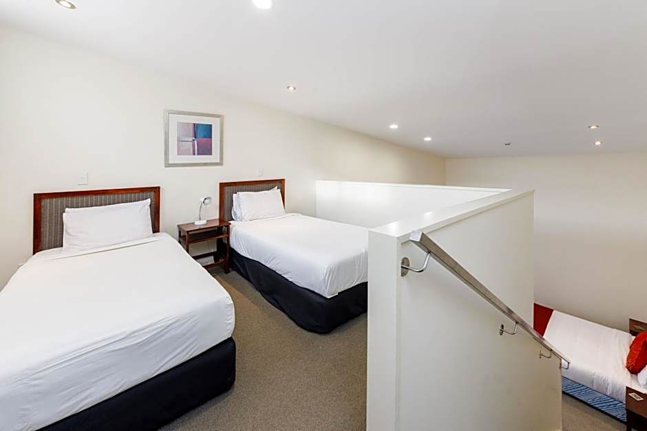 Fitzherbert Regency Motor Lodge