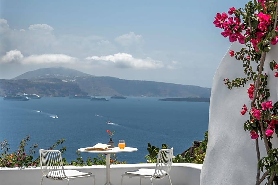 Chelidonia Luxury Suites