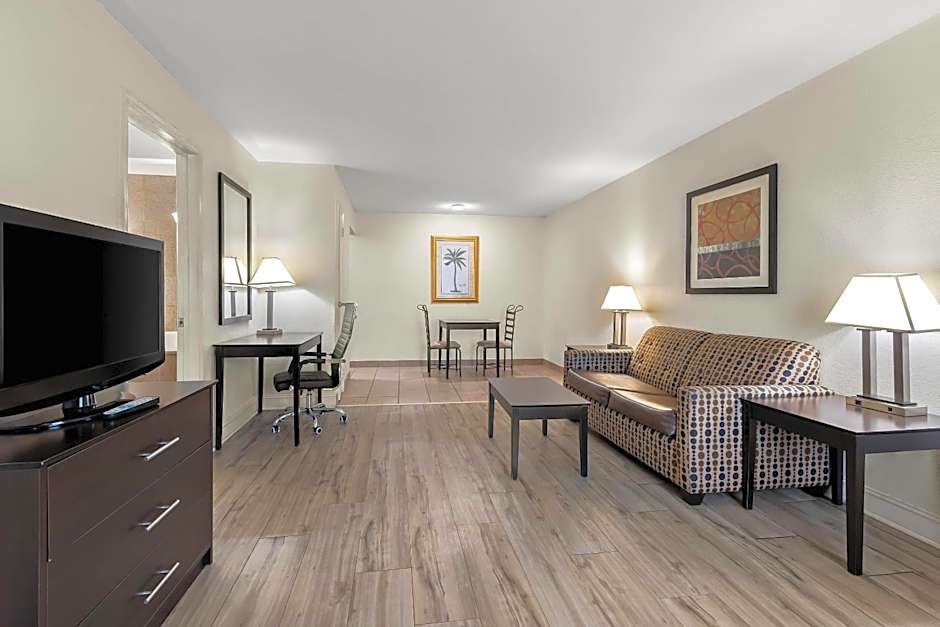 Quality Inn & Suites Lexington