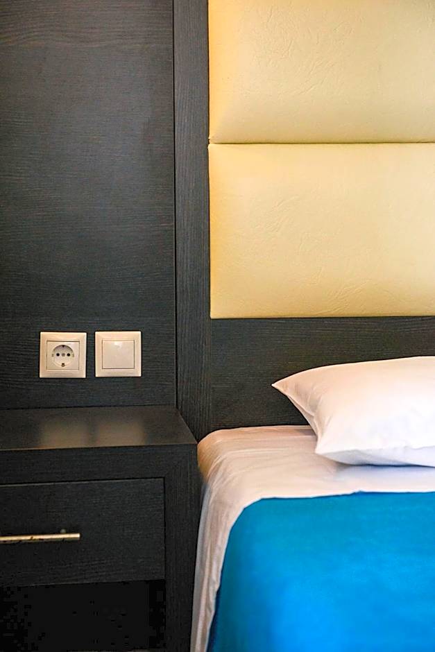 Santa Rosa Hotel & Beach