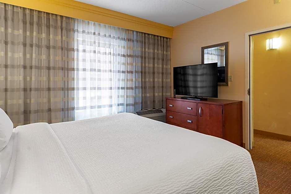 Courtyard by Marriott Toledo Airport Holland