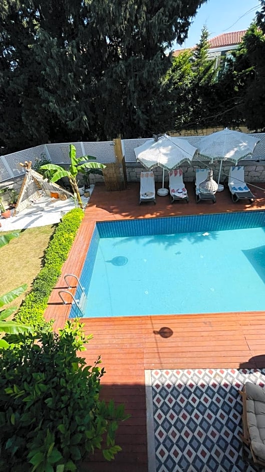 Ella Alaçatı Otel