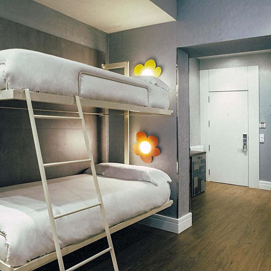 Petit Palace Tamarises