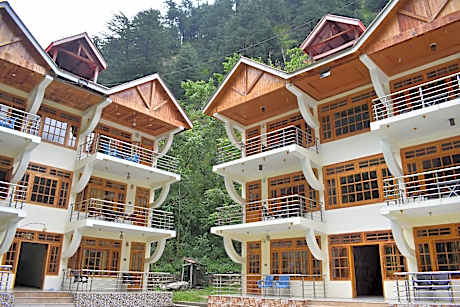 Heaven Rose Hotel & Restaurant New