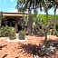 Hotel Navola Inn