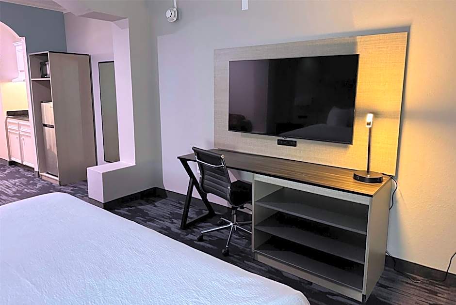 Baymont by Wyndham Texas City