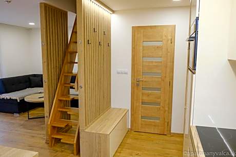 Two-Bedroom Deluxe Apartment with Balcony