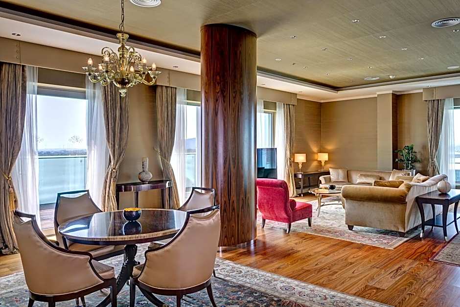 Grand Hotel River Park a Luxury Collection Hotel