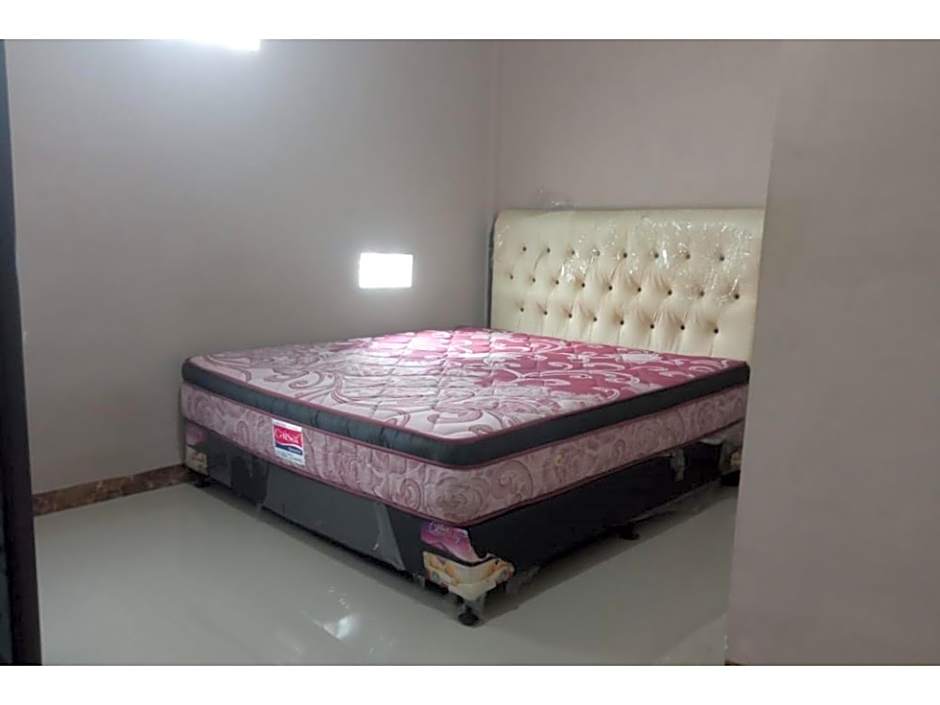 Hotel O White House SyariahNearOYO 93457 White House Syariah