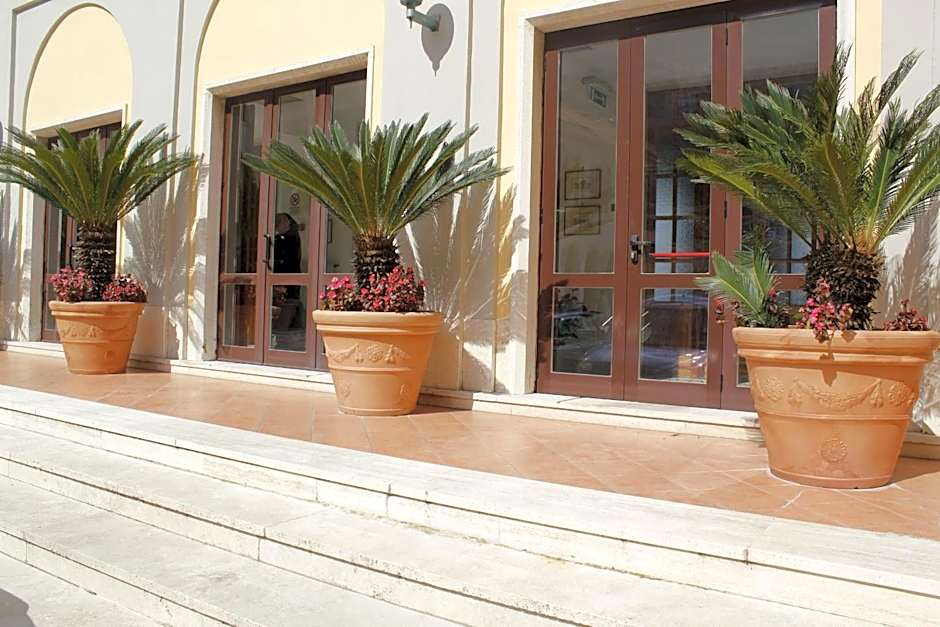 Ancelle Sorrento - Casa d'Accoglienza