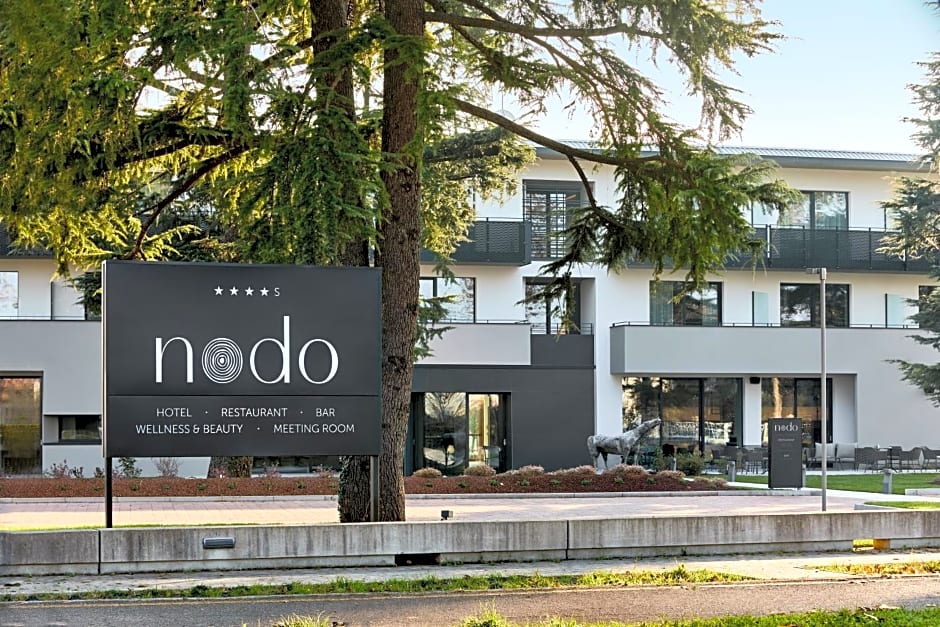 Nodo Hotel