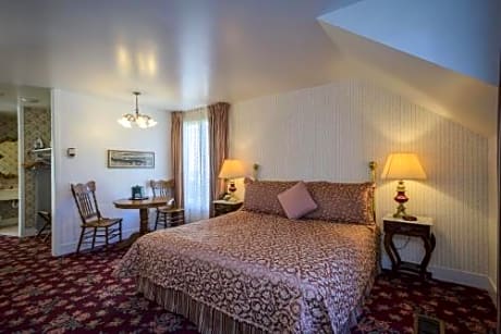 Double or King Room with Garden View