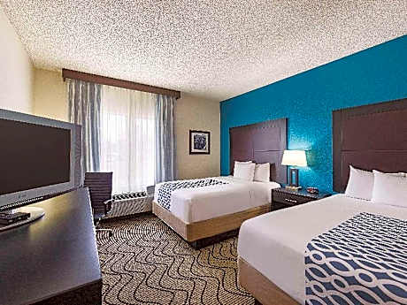 2 Queen Beds Mobility Accessible Room